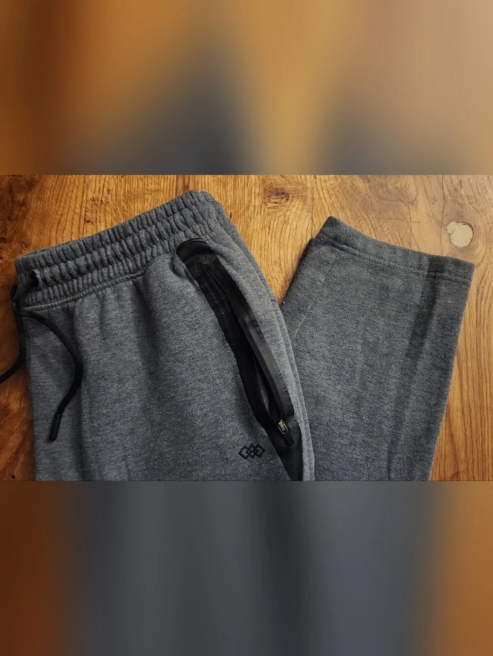LE3ND ( Legend ) Gray Athletic Sweatpants with Zippered Pockets Mens Large